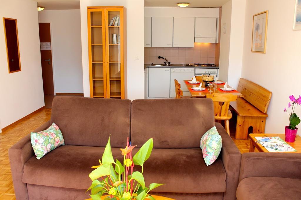 Residences Du Chamossaire Leysin Ruang foto