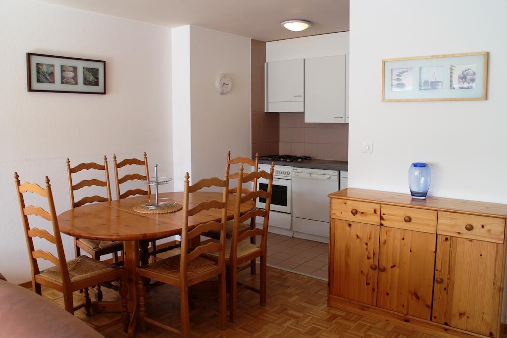 Residences Du Chamossaire Leysin Ruang foto